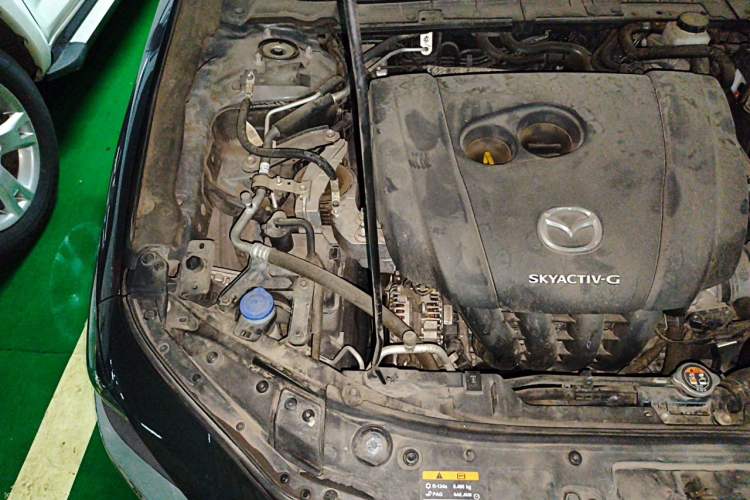 Used Mazda 3 Axela 2021 2.0L Automatic Zhiya Edition Engine Bay Right