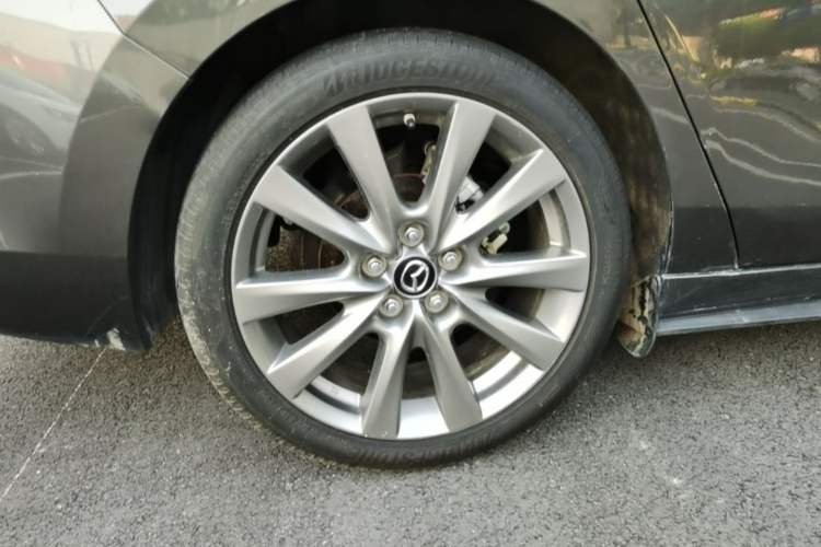 Used Mazda 3 Axela 2021 2.0L Automatic Zhiyao Edition Exterior 1