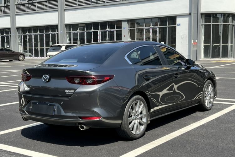 Used Mazda 3 Axela 2021 2.0L Automatic ZhiXuan Edition Exterior 1