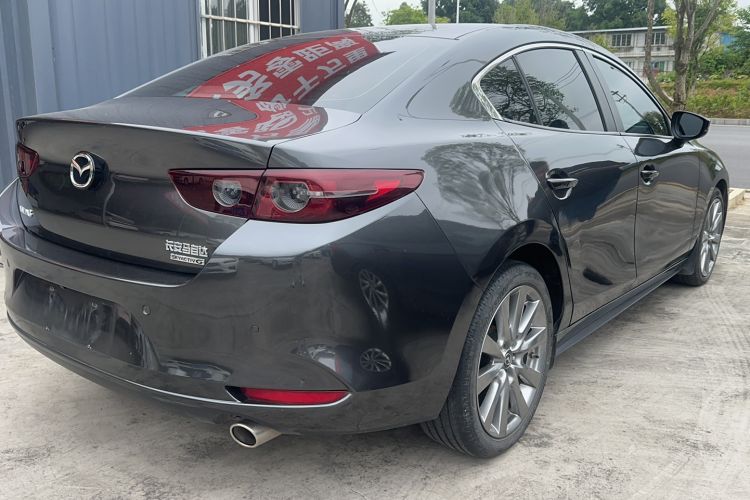 Used Mazda 3 Axela 2021 2.0L Automatic Zhiya Edition Exterior 2