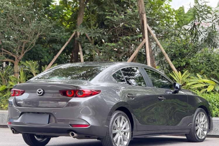 Used Mazda 3 Axela 2021 2.0L Automatic Zhiyao Edition Exterior 2