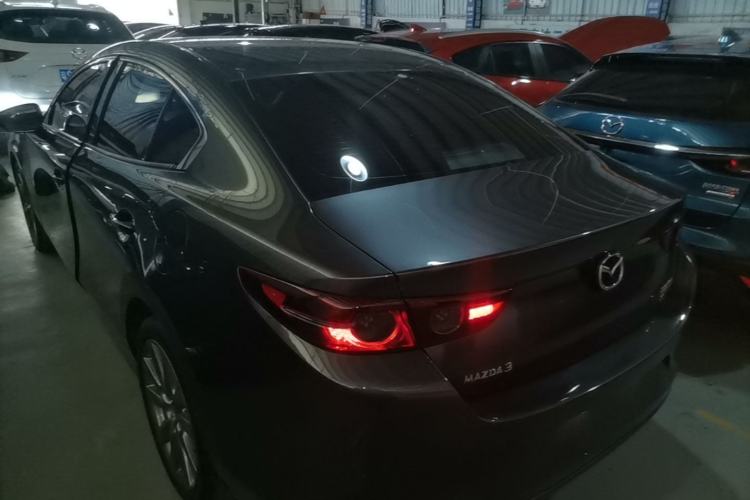 Used Mazda 3 Axela 2021 2.0L Automatic Zhi Rui Edition Exterior 2