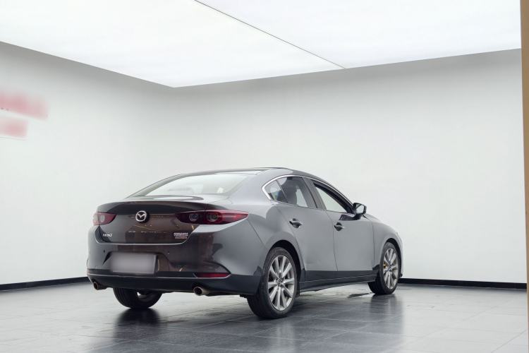 Used Mazda 3 Axela 2021 2.0L Automatic Zhiya Edition Exterior 3
