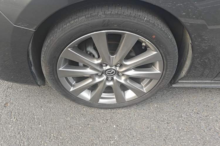 Used Mazda 3 Axela 2021 2.0L Automatic ZhiXuan Edition Exterior 4