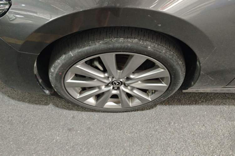 Used Mazda 3 Axela 2021 2.0L Automatic Zhiya Edition Exterior 4