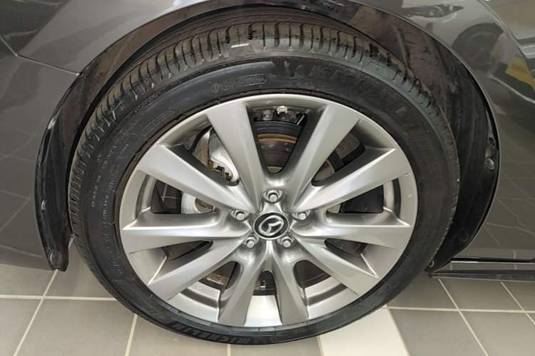Used Mazda 3 Axela 2021 2.0L Automatic Zhiya Edition Exterior 4