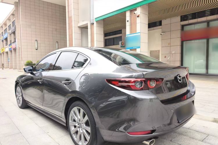 Used Mazda 3 Axela 2021 2.0L Automatic Zhiyao Edition Exterior 4