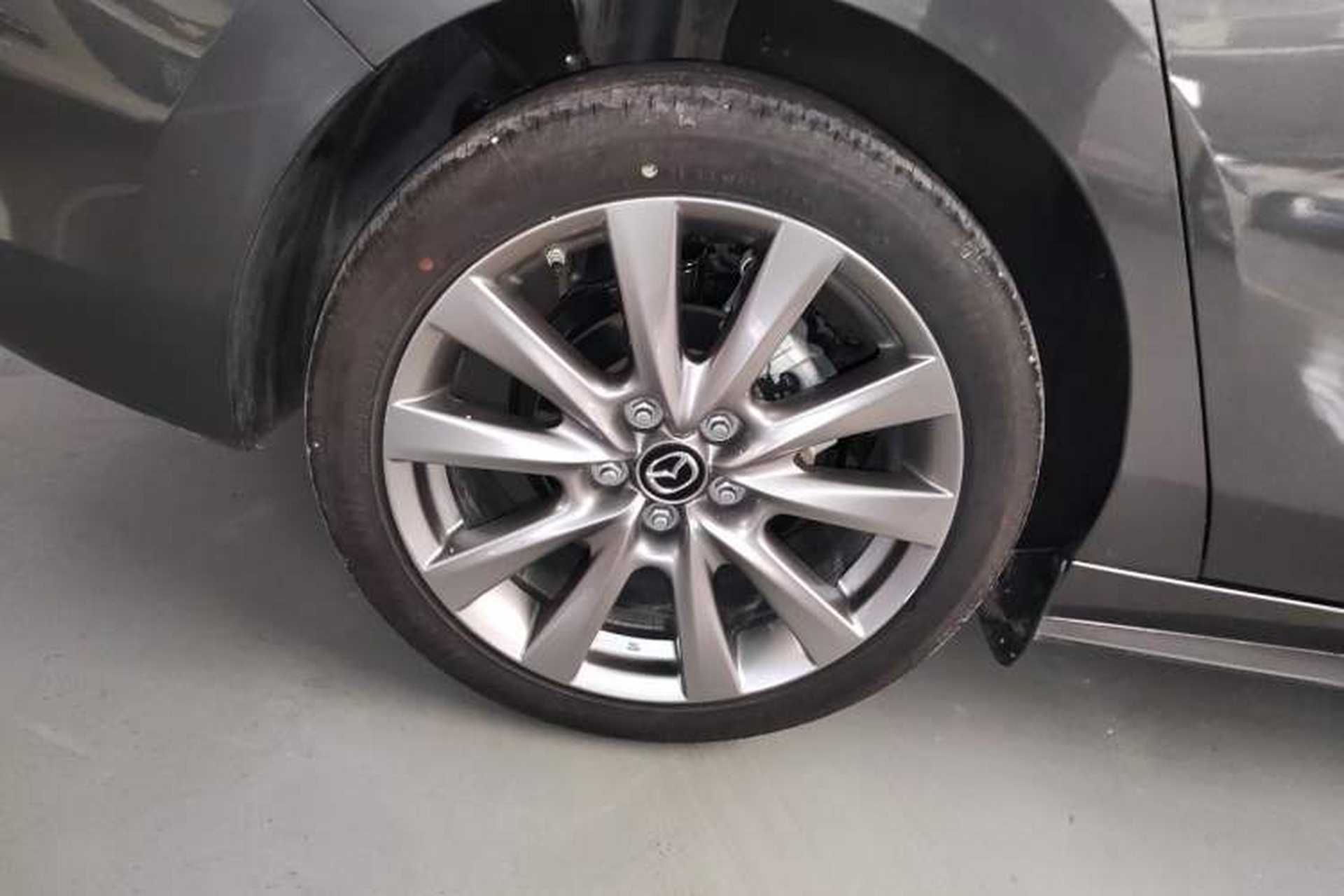 Used Mazda 3 Axela 2021 2.0L Automatic ZhiXuan Edition Exterior 5