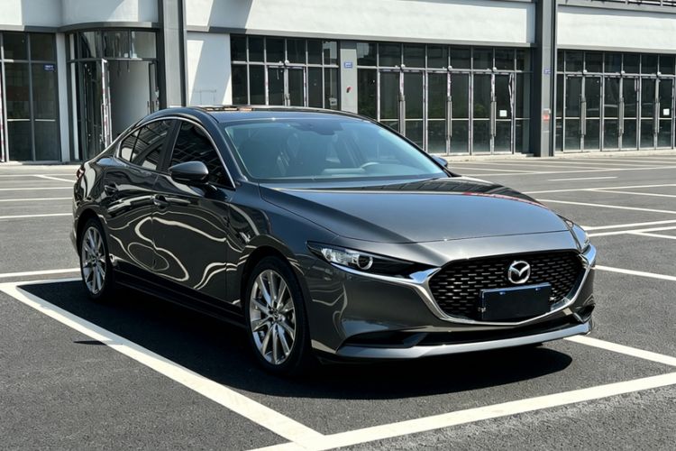Used Mazda 3 Axela 2021 2.0L Automatic ZhiXuan Edition Exterior 5