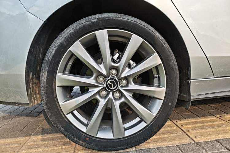 Used Mazda 3 Axela 2021 2.0L Automatic ZhiXuan Edition Exterior 5