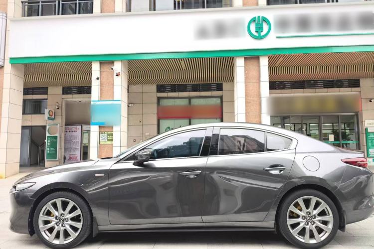 Used Mazda 3 Axela 2021 2.0L Automatic Zhiyao Edition Exterior 6