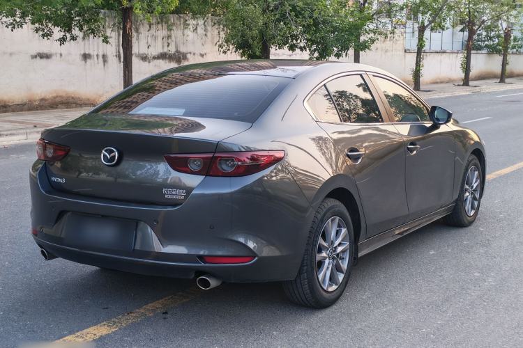 Used Mazda 3 Axela 2021 2.0L Automatic Zhiqing Edition Exterior 8