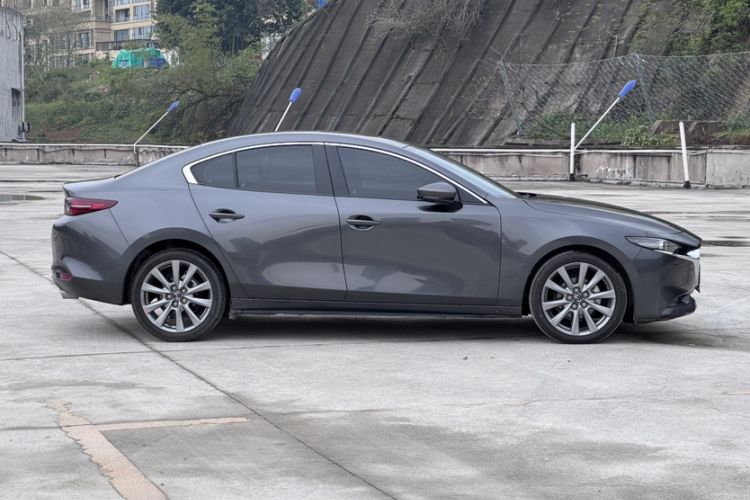 Used Mazda 3 Axela 2021 2.0L Automatic Zhiya Edition Exterior 9