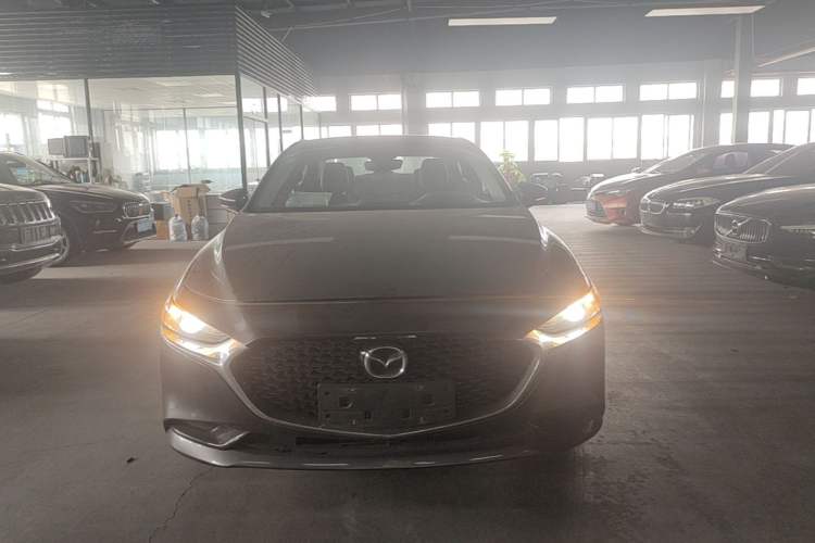 Used Mazda 3 Axela 2021 2.0L Automatic Zhiya Edition Front