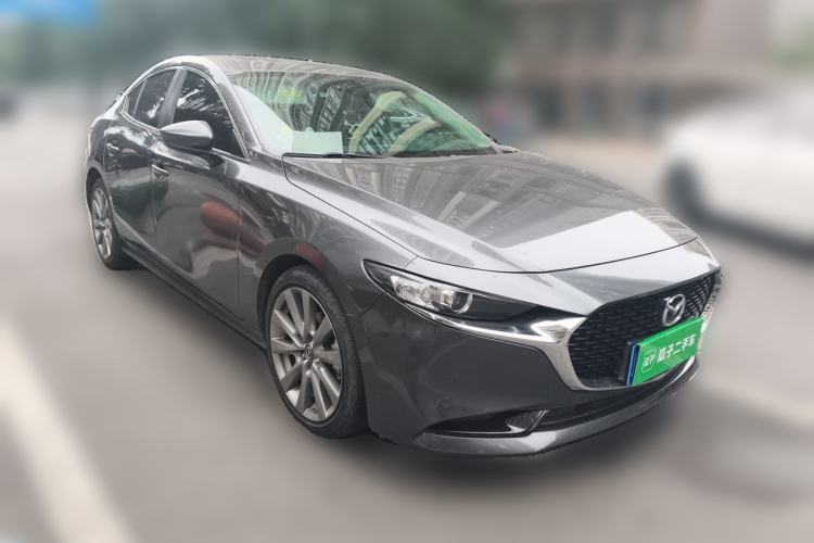 Used Mazda 3 Axela 2021 2.0L Automatic Zhiya Edition Front Right 45 Deg