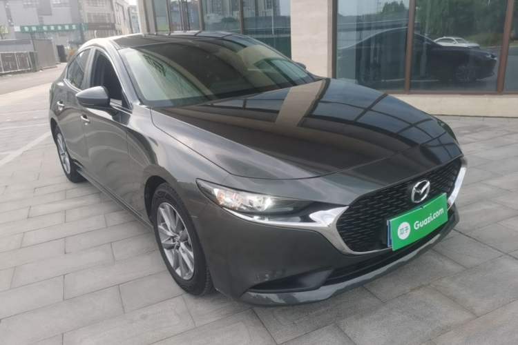 Used Mazda 3 Axela 2021 1.5L Automatic Zhiyue Edition Front Right 45 Deg
