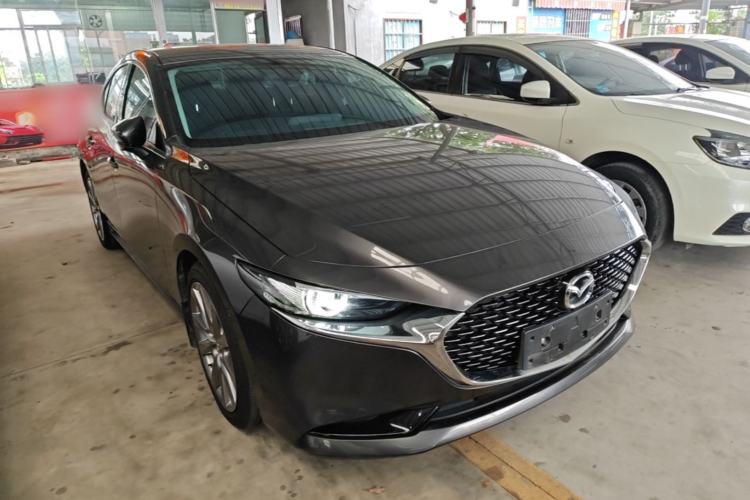Used Mazda 3 Axela 2021 2.0L Automatic ZhiXuan Edition Front Right 45 Deg