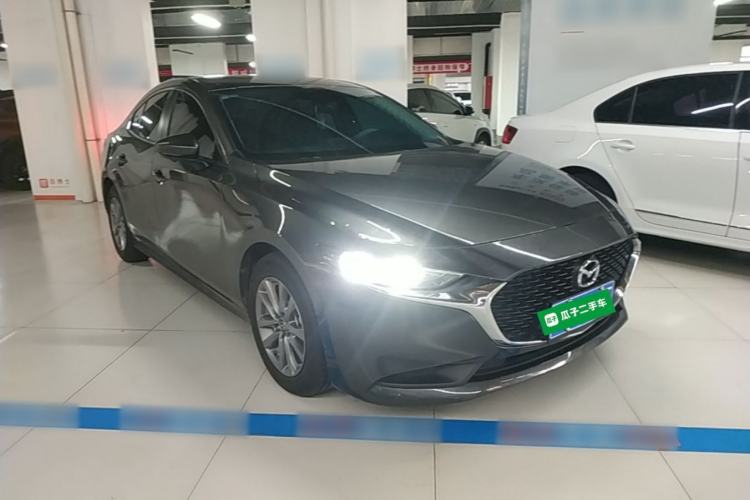 Used Mazda 3 Axela 2021 2.0L Automatic Zhiqing Edition Front Right 45 Deg