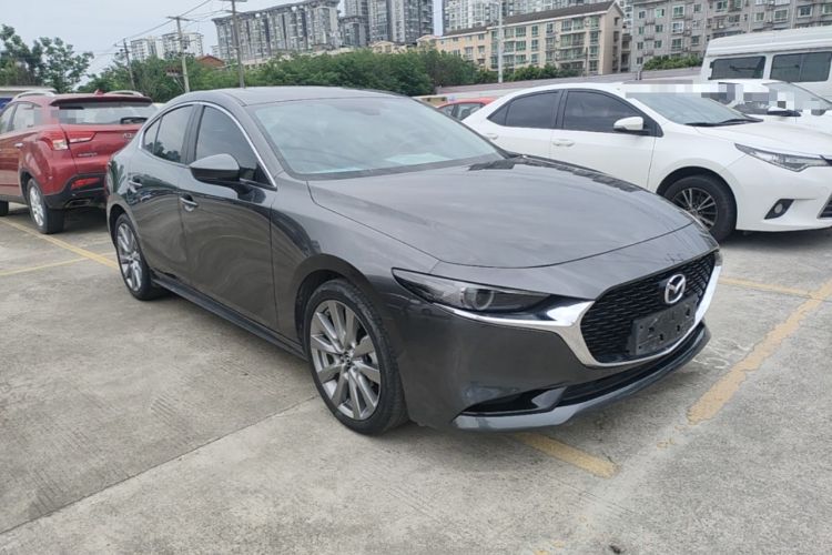 Used Mazda 3 Axela 2021 2.0L Automatic Zhiyao Edition Front Right 45 Deg