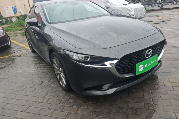 Used Mazda 3 Axela 2021 2.0L Automatic Zhiya Edition Front Right 45 Deg