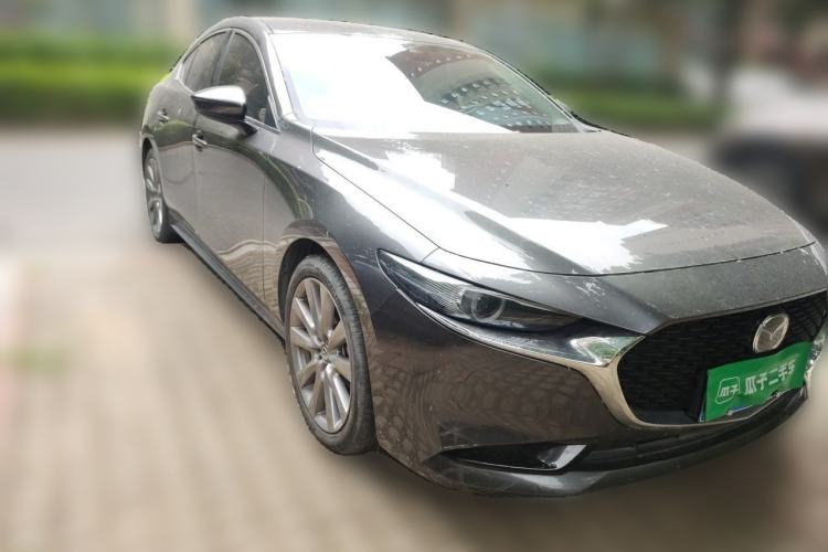 Used Mazda 3 Axela 2021 2.0L Automatic Zhi Rui Edition Front Right 45 Deg