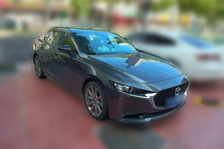 Used Mazda 3 Axela 2021 2.0L Automatic ZhiXuan Edition Front Right 45 Deg
