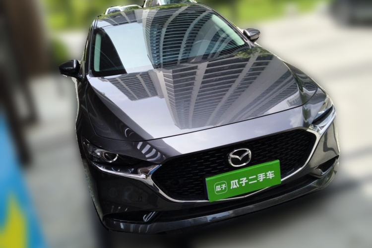 Used Mazda 3 Axela 2021 2.0L Automatic ZhiXuan Edition Front Right 45 Deg