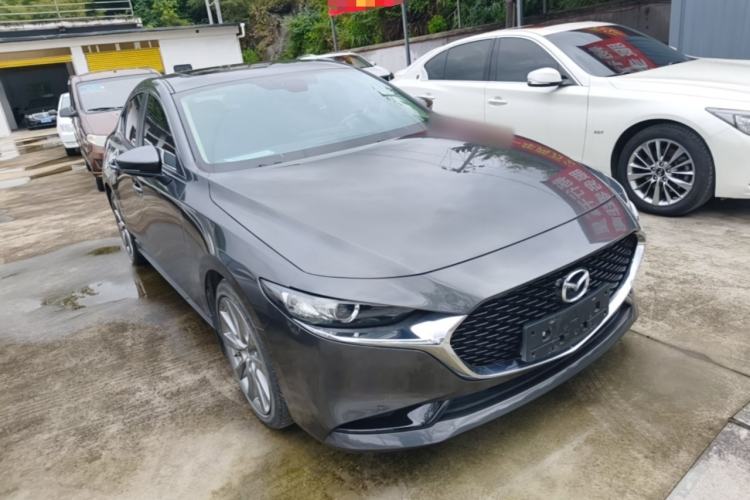 Used Mazda 3 Axela 2021 2.0L Automatic Zhiya Edition Front Right 45 Deg