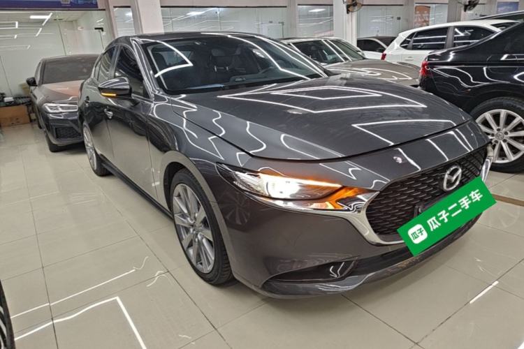 Used Mazda 3 Axela 2021 2.0L Automatic Zhiyao Edition Front Right 45 Deg