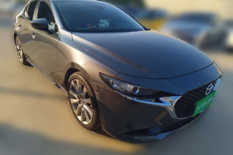 Used Mazda 3 Axela 2021 2.0L Automatic ZhiXuan Edition Front Right 45 Deg