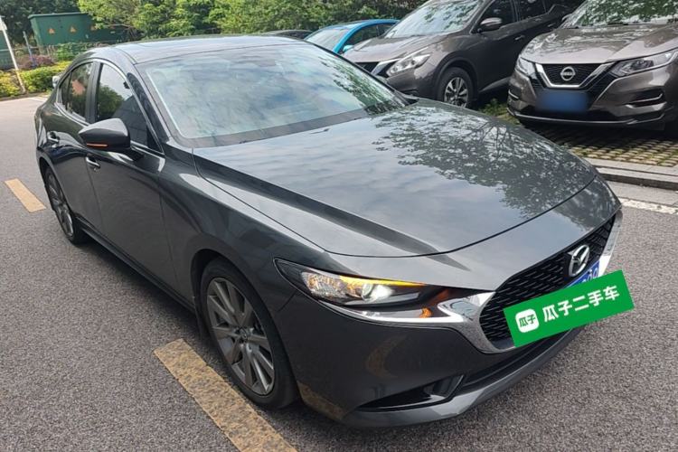 Used Mazda 3 Axela 2021 2.0L Automatic Zhiya Edition Front Right 45 Deg