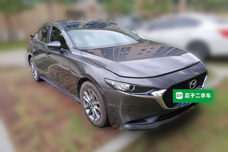 Used Mazda 3 Axela 2021 2.0L Automatic Zhiqing Edition Front Right 45 Deg