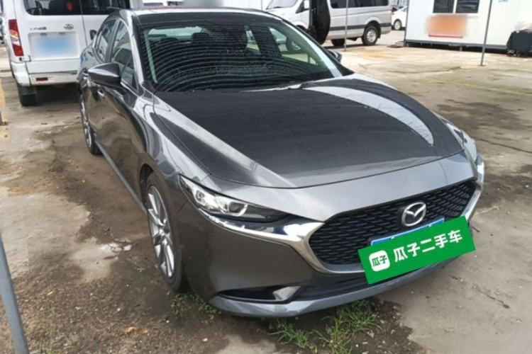 Used Mazda 3 Axela 2021 2.0L Automatic Zhiya Edition Front Right 45 Deg