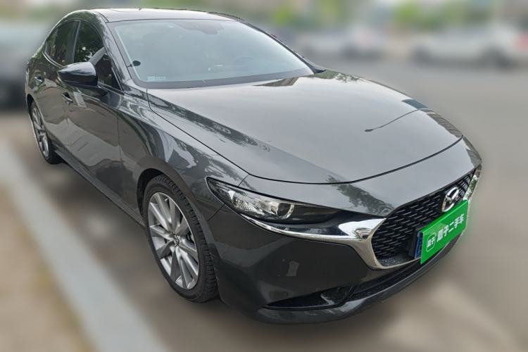 Used Mazda 3 Axela 2021 2.0L Automatic ZhiXuan Edition Front Right 45 Deg
