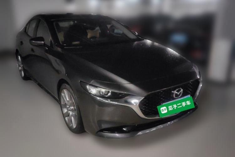 Used Mazda 3 Axela 2021 2.0L Automatic Zhiya Edition Front Right 45 Deg