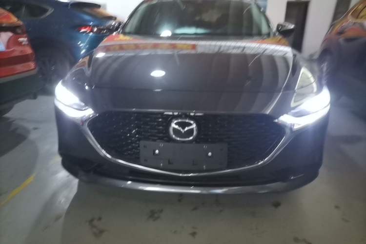 Used Mazda 3 Axela 2021 2.0L Automatic Zhi Rui Edition Front