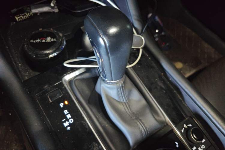 Used Mazda 3 Axela 2021 2.0L Automatic Zhiyao Edition Gear Lever