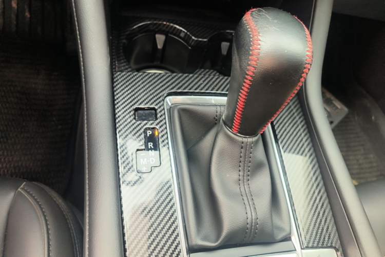 Used Mazda 3 Axela 2021 2.0L Automatic ZhiXuan Edition Gear Lever