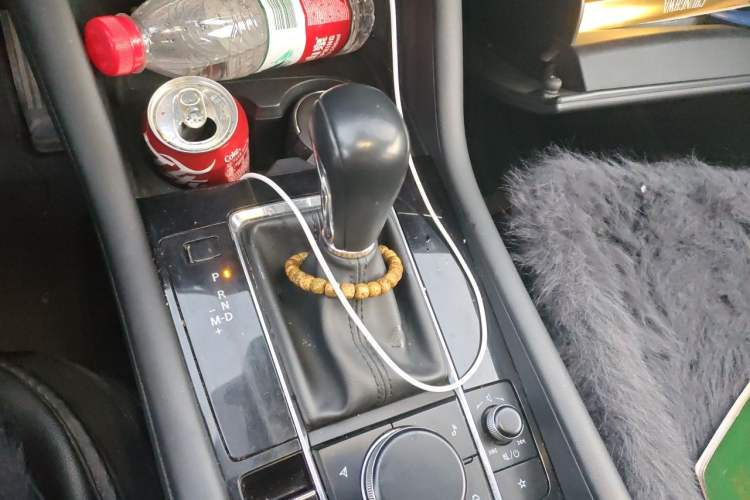 Used Mazda 3 Axela 2021 2.0L Automatic ZhiXuan Edition Gear Lever
