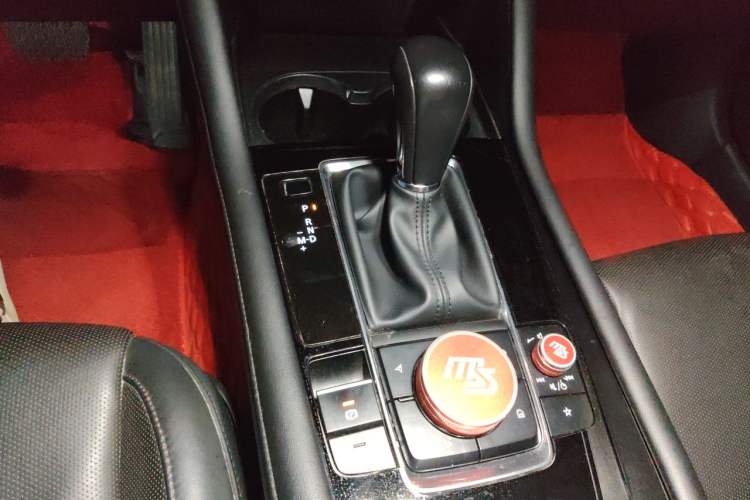 Used Mazda 3 Axela 2021 2.0L Automatic Zhiya Edition Gear Lever