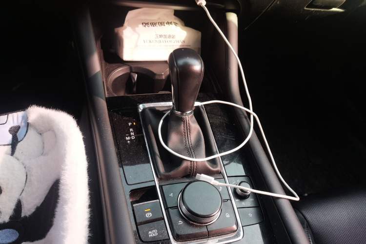 Used Mazda 3 Axela 2021 2.0L Automatic Zhiya Edition Gear Lever