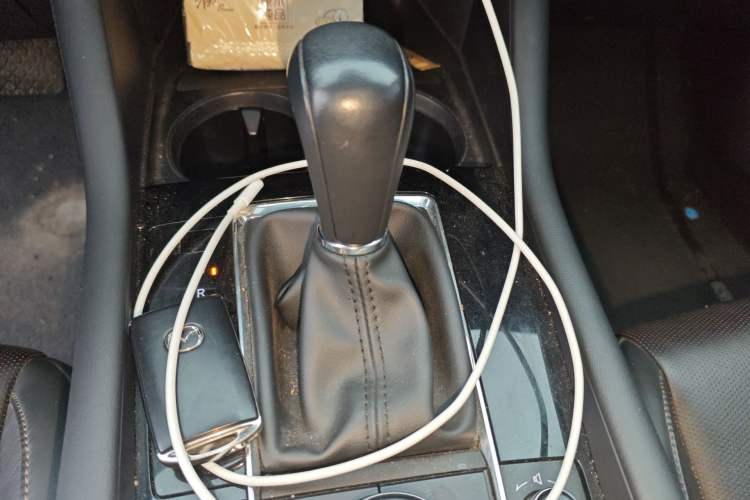 Used Mazda 3 Axela 2021 2.0L Automatic Zhiya Edition Gear Lever