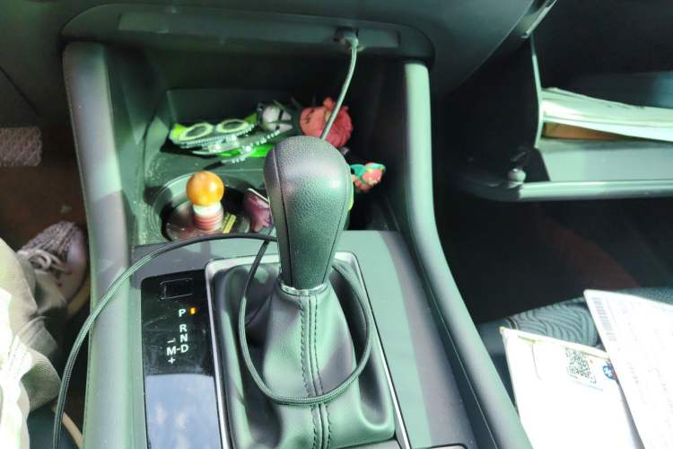 Used Mazda 3 Axela 2021 2.0L Automatic Zhiqing Edition Gear Lever