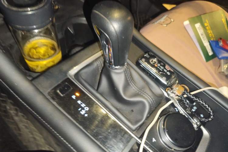 Used Mazda 3 Axela 2021 2.0L Automatic Zhiqing Edition Gear Lever