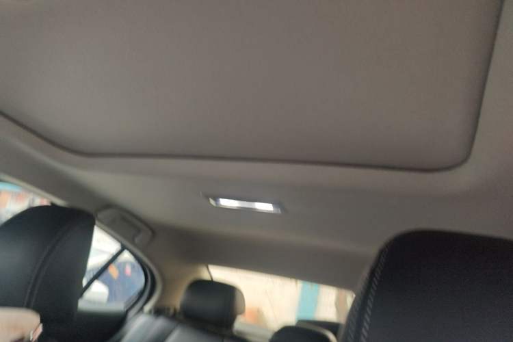 Used Mazda 3 Axela 2021 2.0L Automatic ZhiXuan Edition Headliner