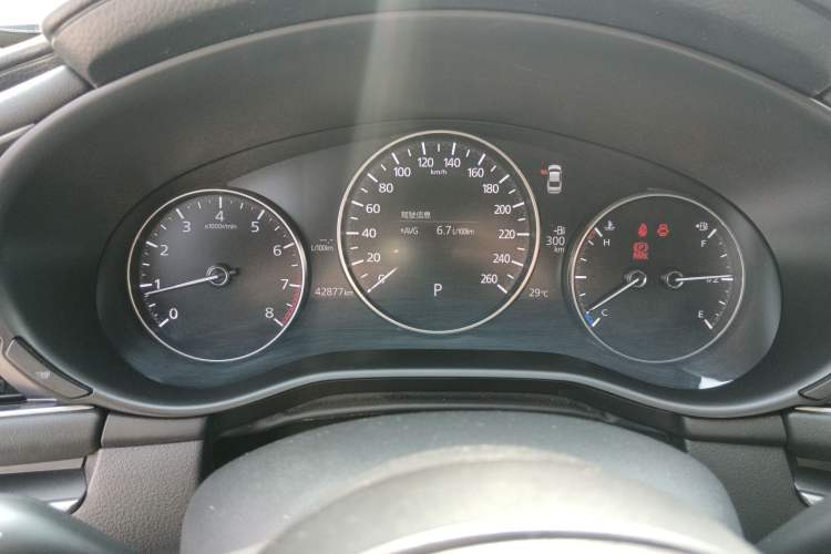 Used Mazda 3 Axela 2021 2.0L Automatic Zhiqing Edition Instrument Cluster