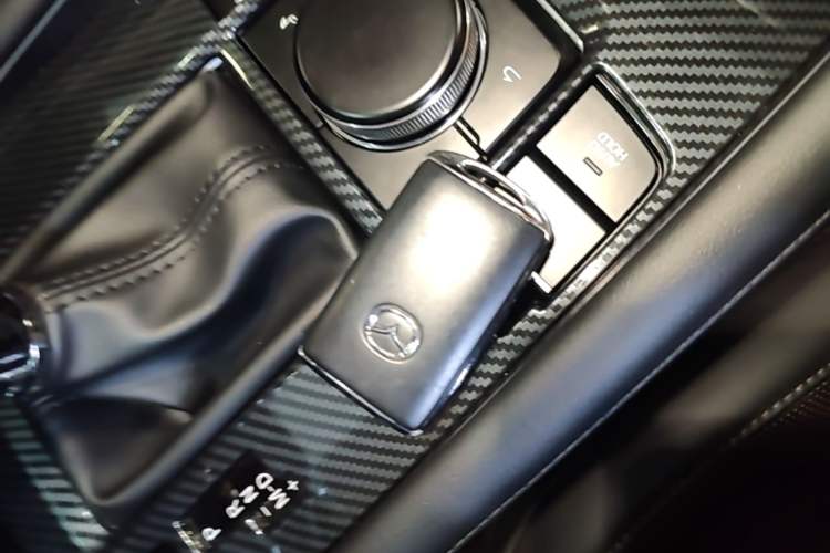 Used Mazda 3 Axela 2021 2.0L Automatic Zhiya Edition Interior 1