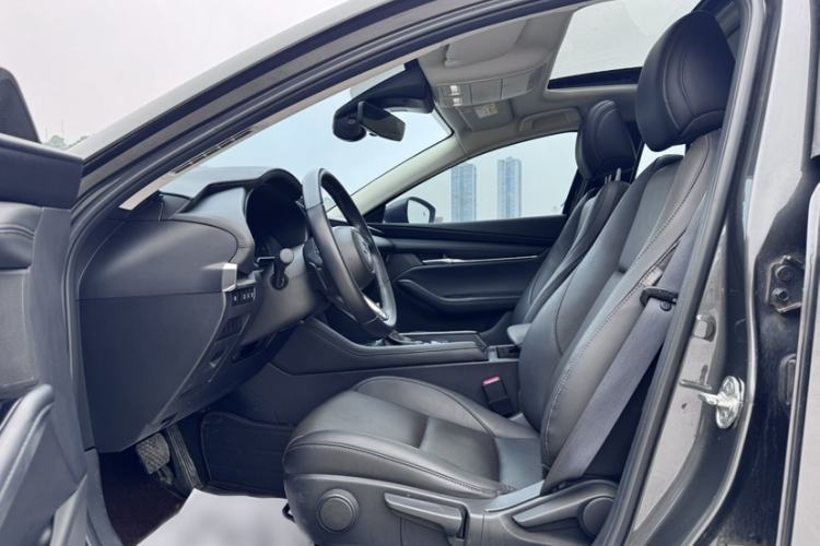 Used Mazda 3 Axela 2021 2.0L Automatic Zhiya Edition Interior 1