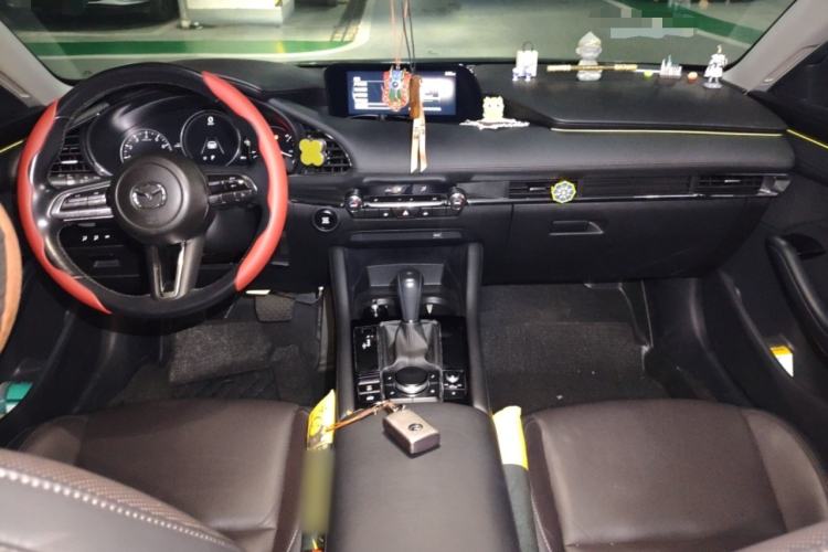 Used Mazda 3 Axela 2021 2.0L Automatic Zhiyao Edition Interior 2