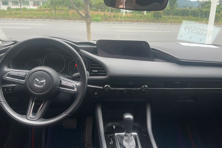 Used Mazda 3 Axela 2021 2.0L Automatic Zhiya Edition Interior 2